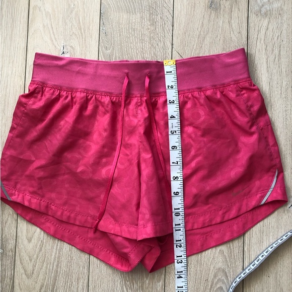 Nike Dri-Fit Running Shorts in Pink Size S - Picture 3 of 12